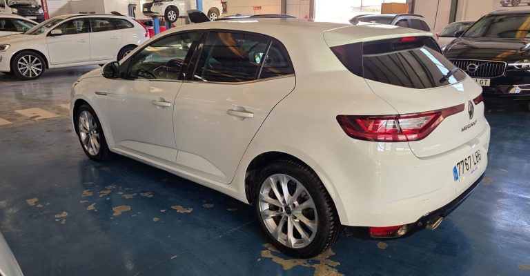 126ad04e-460f-415a-a712-96409c007d1e-1920w